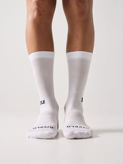 ULTRA DON'T SETTLE SOCKS - WHITE