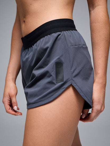WOMEN'S 3" FLOW SHORTS - DARK GREY