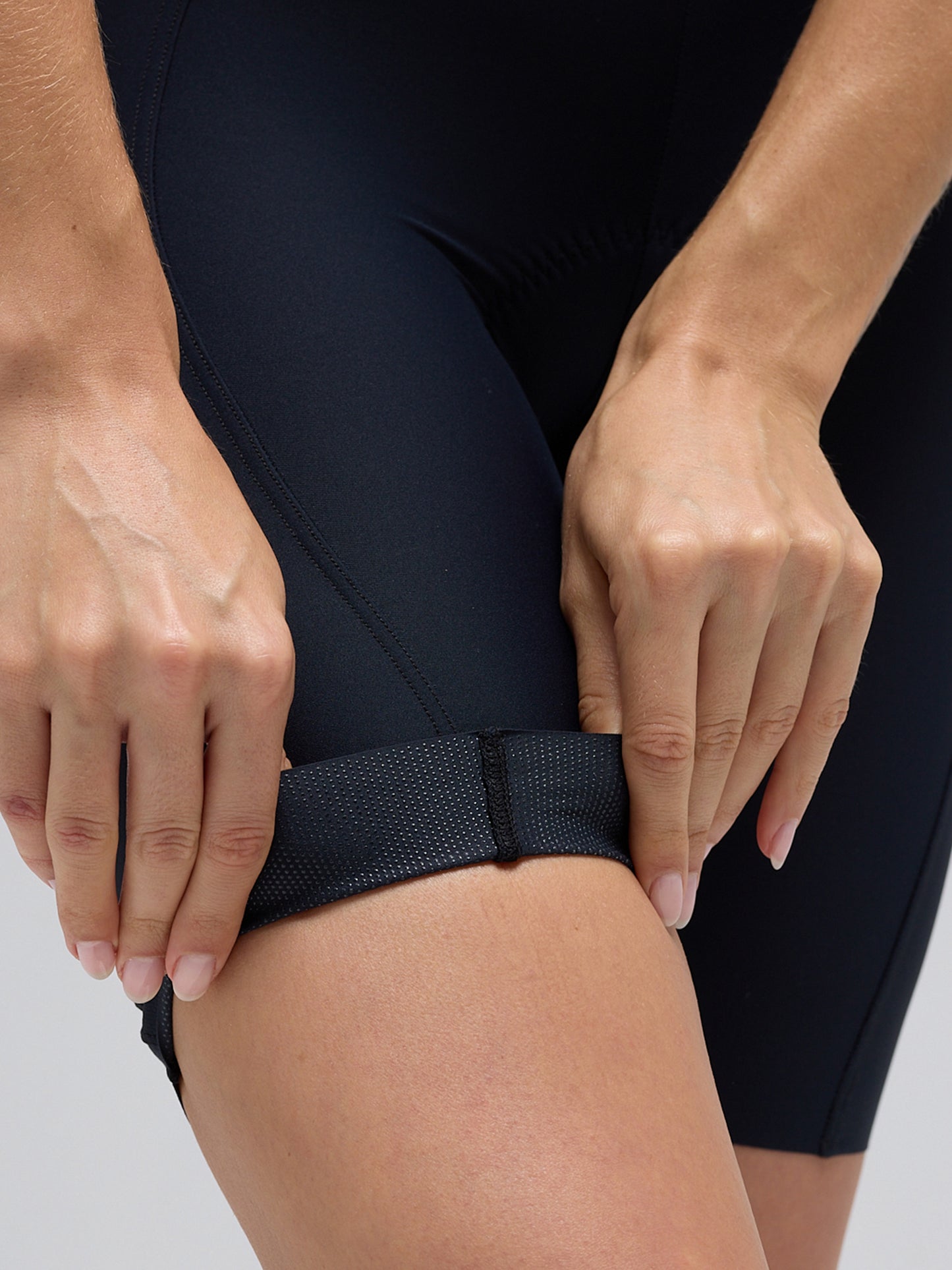 WOMEN’S G90 ULTRA 2026 BIB SHORTS - BLACK